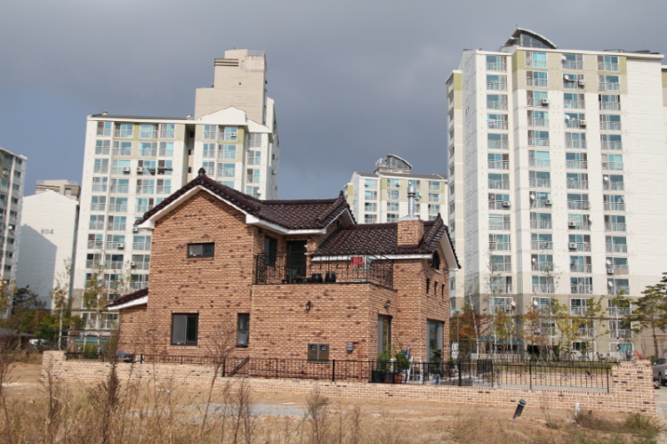 3786f734dcd01767cbcc340b11c162ec_1493096