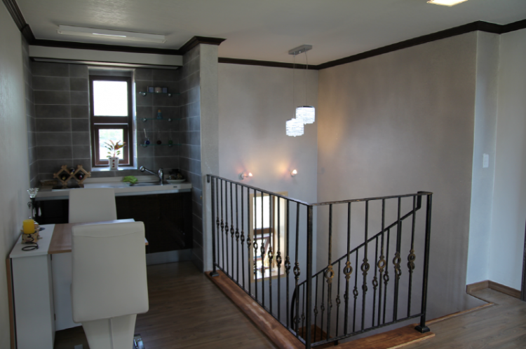 3786f734dcd01767cbcc340b11c162ec_1493096