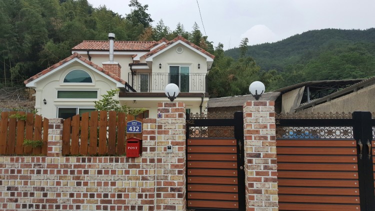 3786f734dcd01767cbcc340b11c162ec_1493100