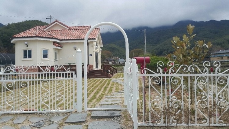 3786f734dcd01767cbcc340b11c162ec_1493100