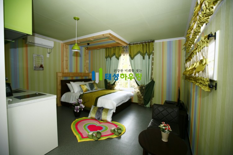 1df916faf7d2c28dea91923278673b19_1569135