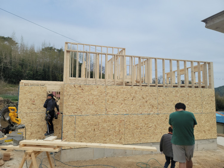 40ac46b659fe91f8bb27a4f2fa05a5cd_1650072