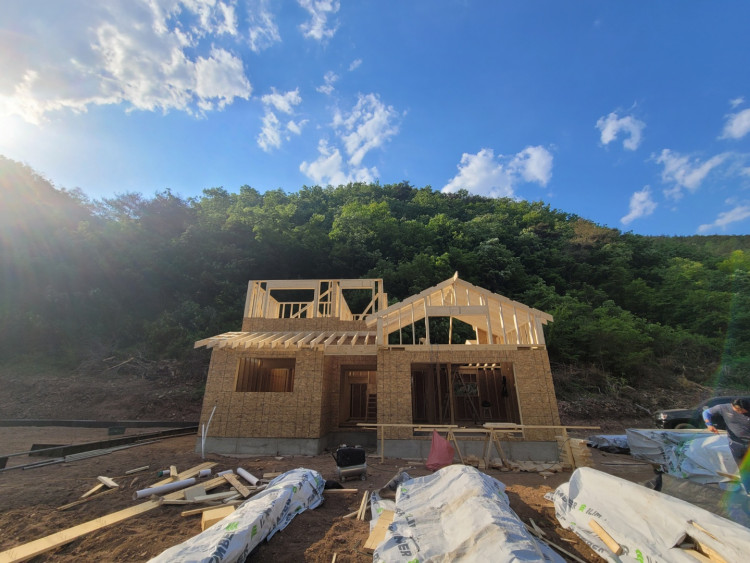 685e28967de1ae3c24f2a5b28475bd21_1653267