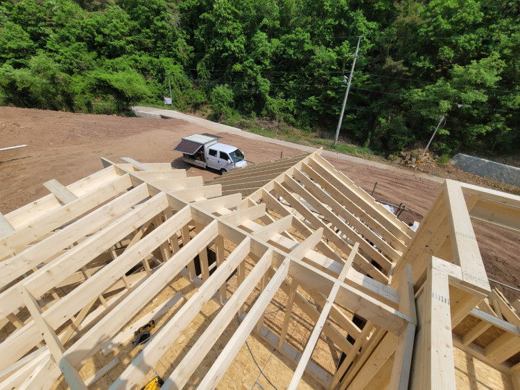 685e28967de1ae3c24f2a5b28475bd21_1653270