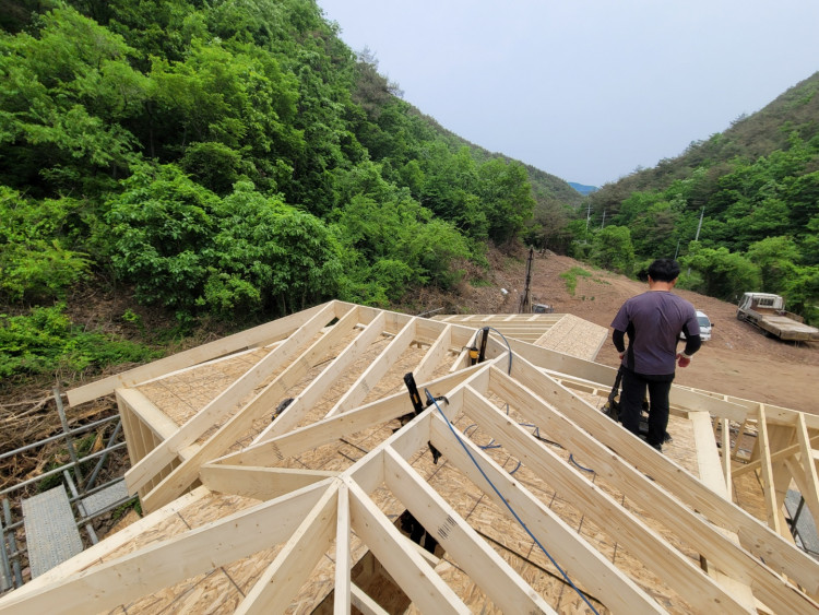 685e28967de1ae3c24f2a5b28475bd21_1653270