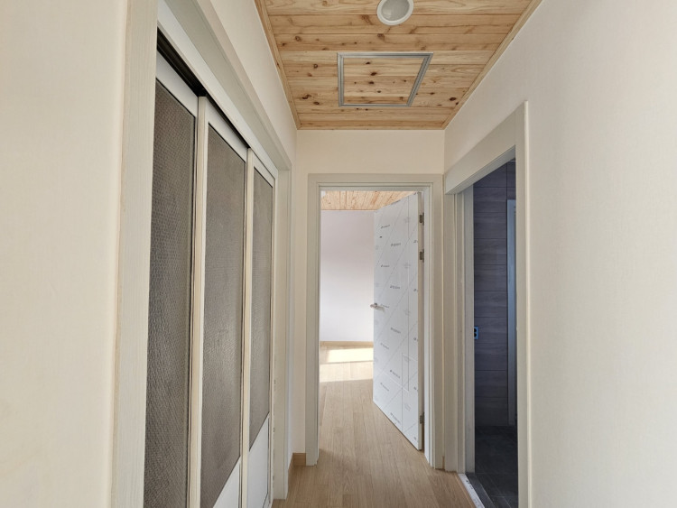 9929365d55a8ae71d43208189e78fc4b_1712208